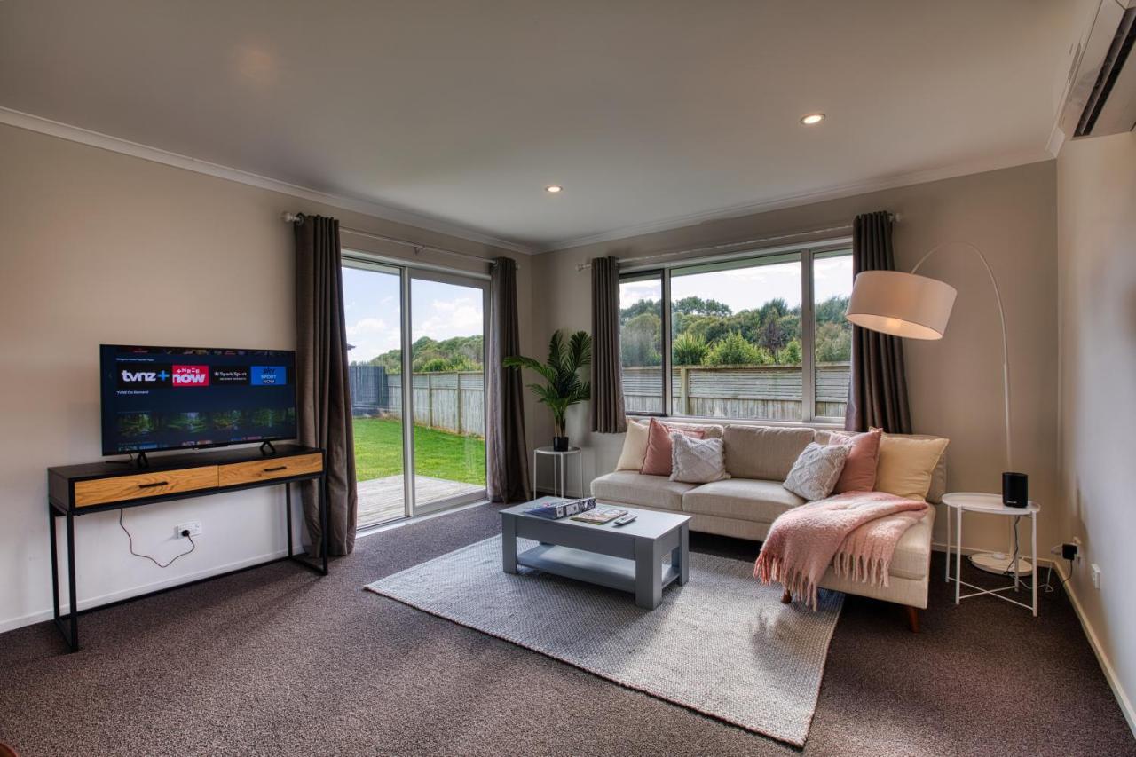 Cambridge Modern 4 Bedrooms House Exterior foto